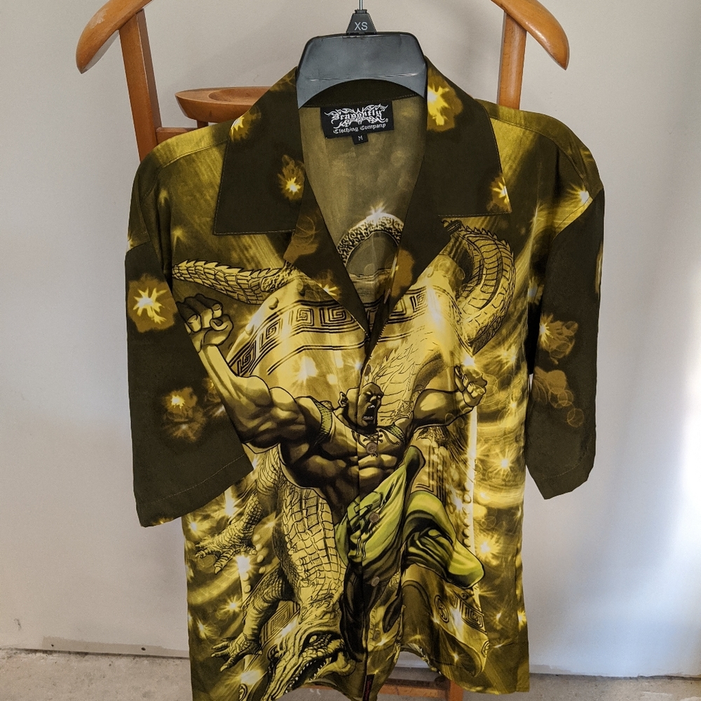 DRAGON FLY CLOTHING COMPANY SZ. M SHORT SLEEVE SHIRT